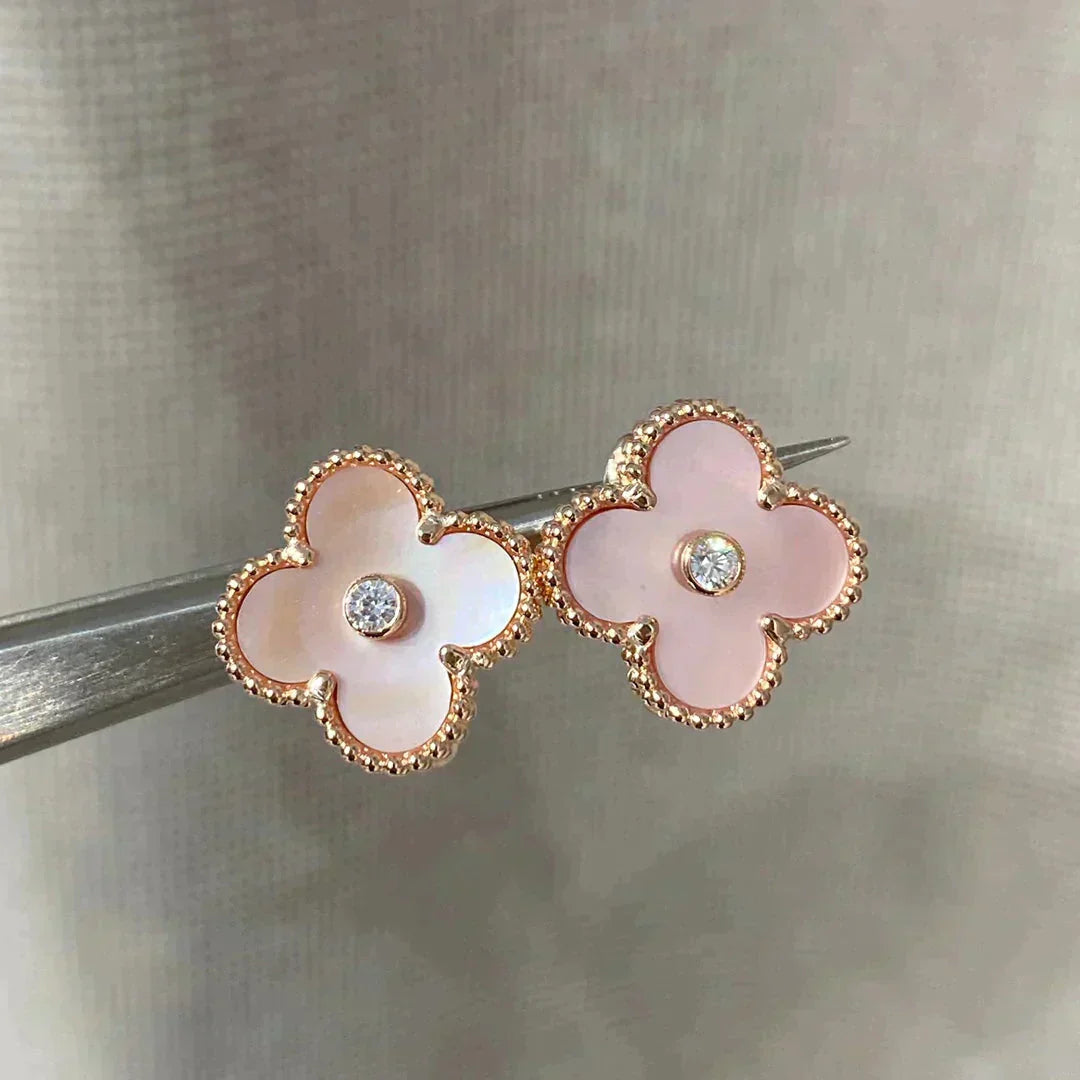 [Agudo Jewelry]CLOVER MEDIUM 1 MOTIFS  PINK MOP DIAMOND EARRINGS