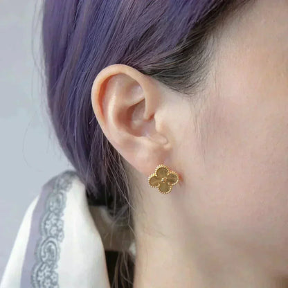 [AgudoJewelry]CLOVER MEDIUM 1 MOTIFS LASER EARRINGS