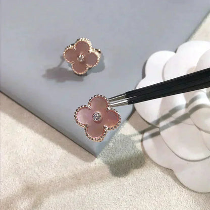 [Agudo Jewelry]CLOVER MEDIUM 1 MOTIFS  PINK MOP DIAMOND EARRINGS