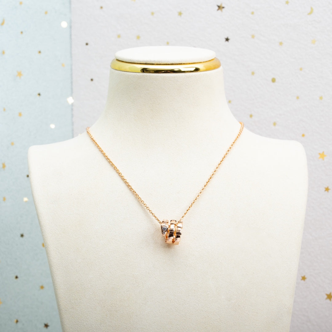 [Agudo Jewelry]SERPENTI PINK GOLD NECKLACE DIAMOND