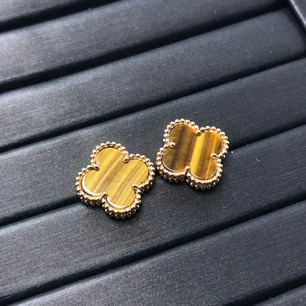 [Agudo Jewelry]CLOVER MEDIUM 1 MOTIFS TIGER EYE EARRINGS