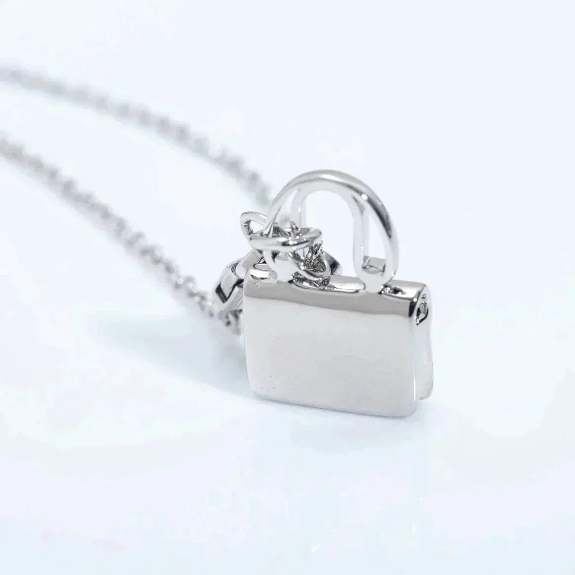 [Agudo Jewelry]AMULETTE PEDANT SILVER NECKLACE