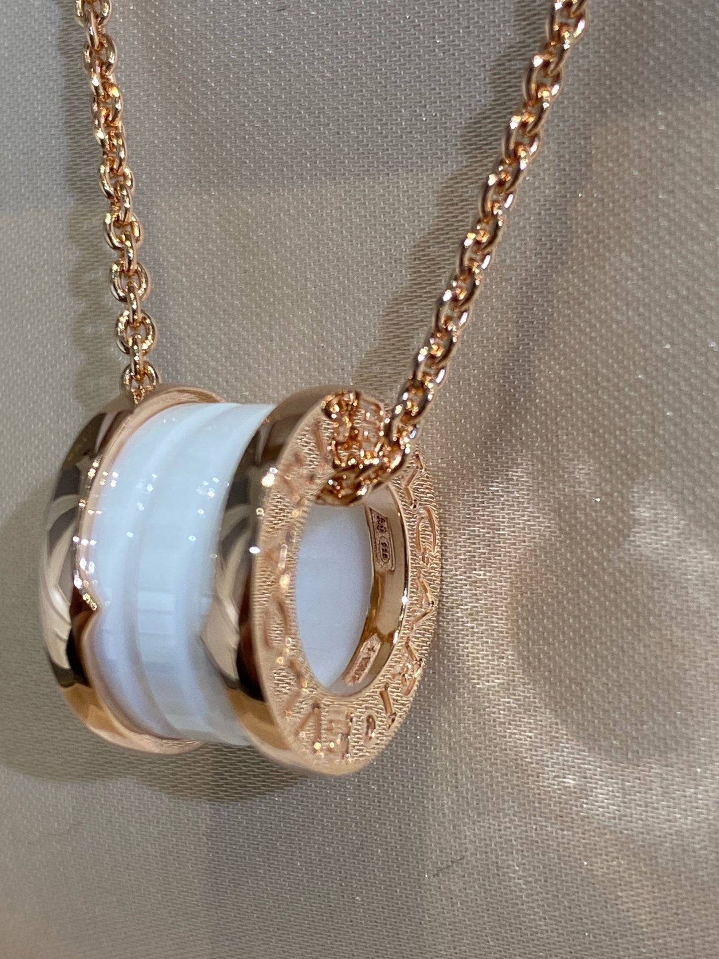 [Agudo Jewelry]ZERO 1 WHITE CERAMIC PINK GOLD NECKLACE