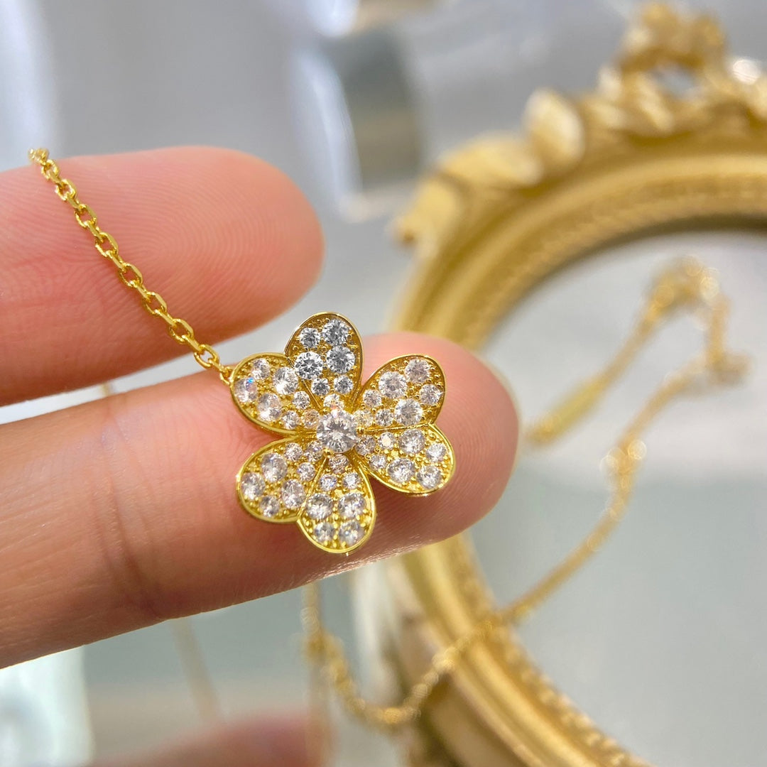 [Agudo Jewelry]FLOWER DIAMOND NECKLACE