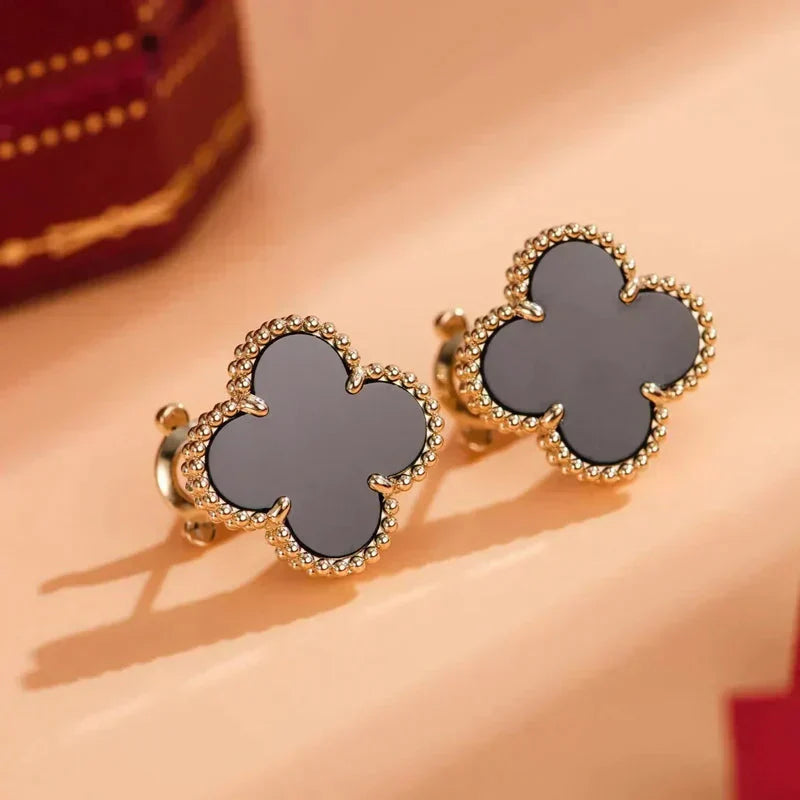 [Agudo Jewelry]CLOVER MEDIUM 1 MOTIFS  ONYX STUD EARRINGS