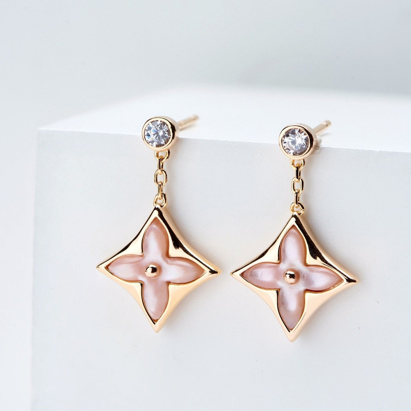 [Agudo Jewelry]DOUBLE STAR PINK GOLD MOP DROP EARRINGS