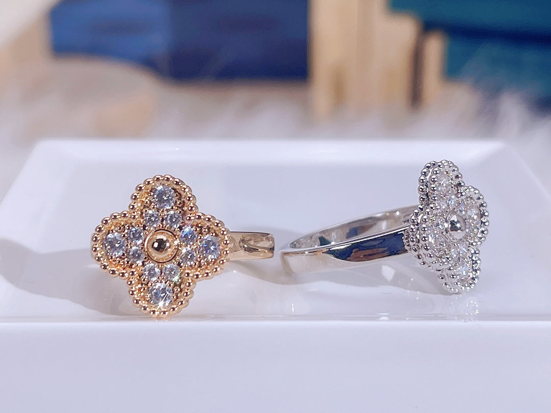 [Agudo  Jewelry]CLOVER DIAMOND RING