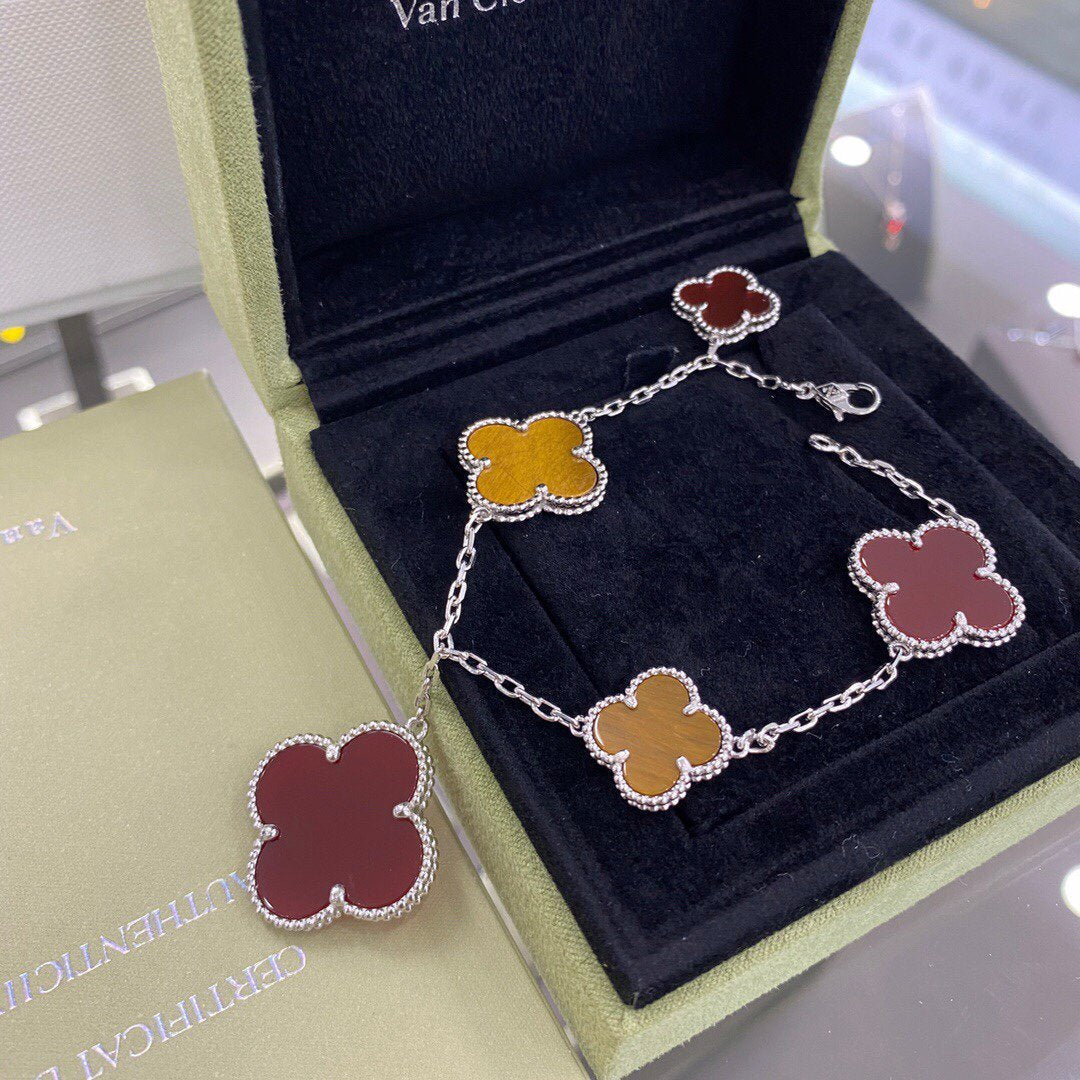 [Agudo Jewelry]CLOVER 5 MOTIFS SIVLER CARNELIAN TIGER EYE BRACELET