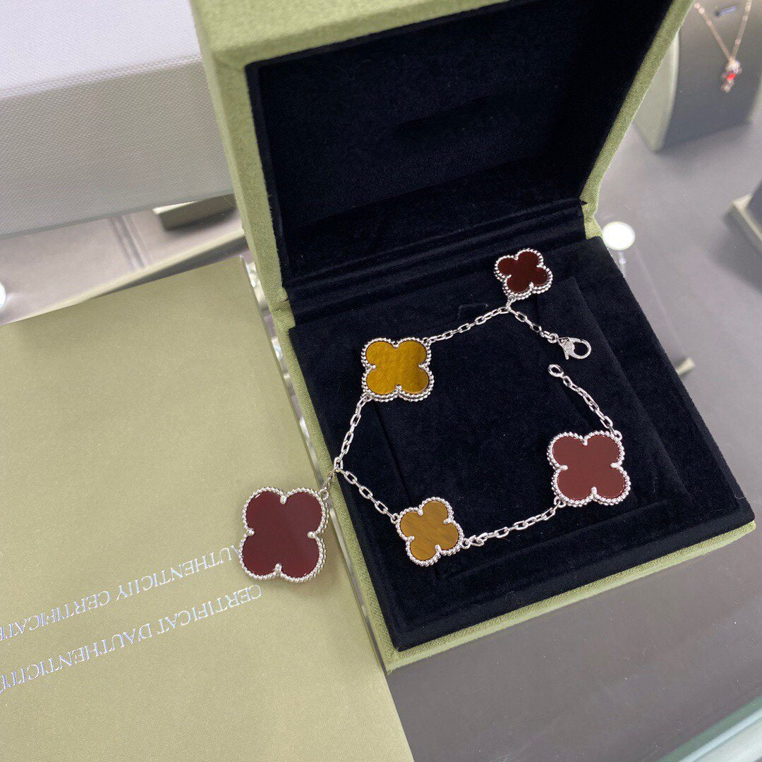 [Agudo Jewelry]CLOVER 5 MOTIFS SIVLER CARNELIAN TIGER EYE BRACELET