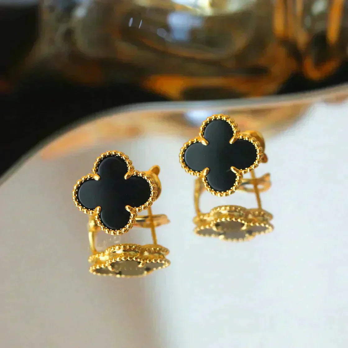 [Agudo Jewelry]CLOVER MEDIUM 1 MOTIFS  ONYX STUD EARRINGS