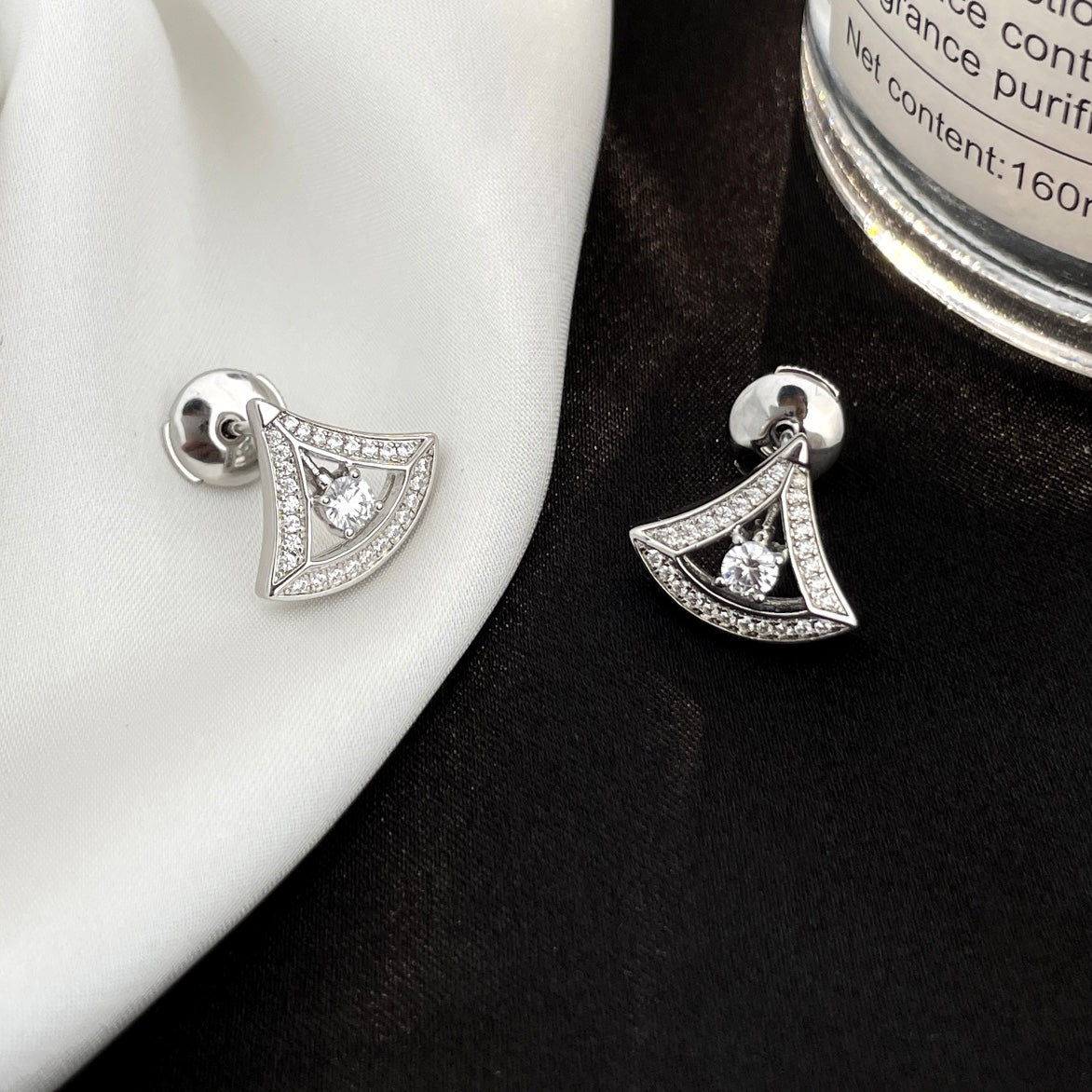 [Agudo Jewelry]DREAM MINI DIAMOND STUD EARRINGS