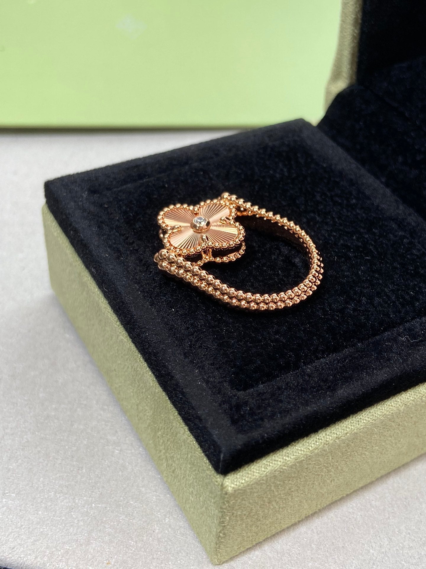 [Agudo  Jewelry]CLOVER RIVERSIBLE ROSE GOLD RING