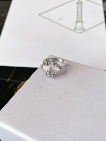 [Agudo  Jewelry]CLOVER SILVER RING