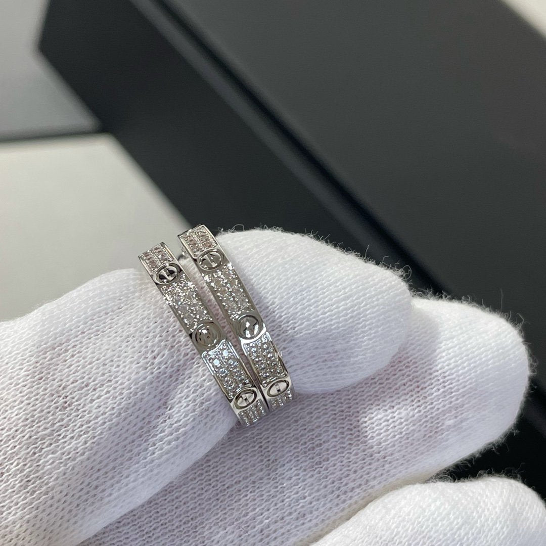 [Agudo Jewelry]LOVE DIAMOND SILVER HOOP EARRINGS