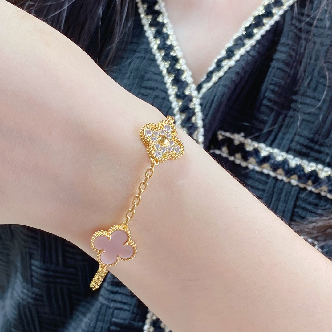 [AgudoJewelry]CLOVER 5 MOTIF DIAMOND PINK MOP PINK GOLD BRACELET