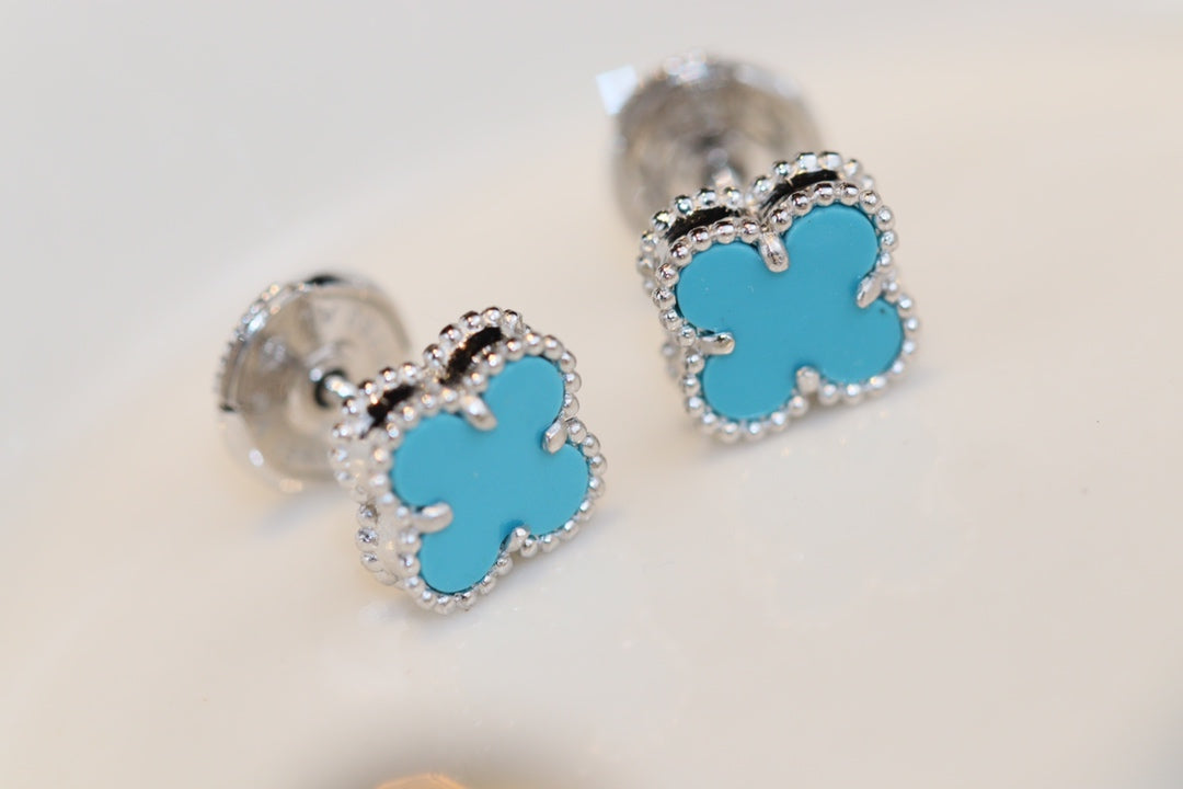 [Agudo Jewelry]CLOVER MINI TURQUOISE SILVER STUD EARRINGS