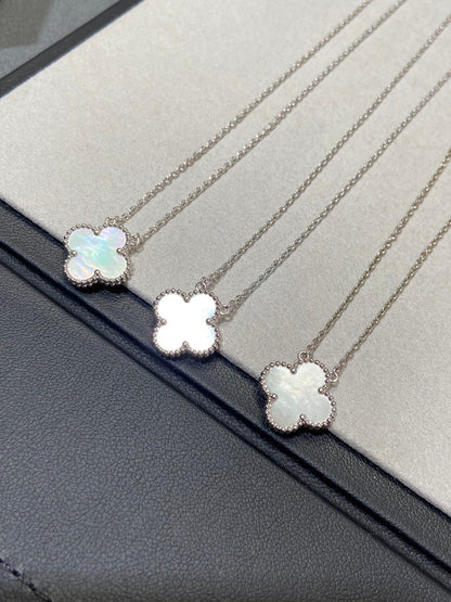 [Agudo Jewelry]CLOVER MEDIUM SILVER WHITE MOP NECKLACE