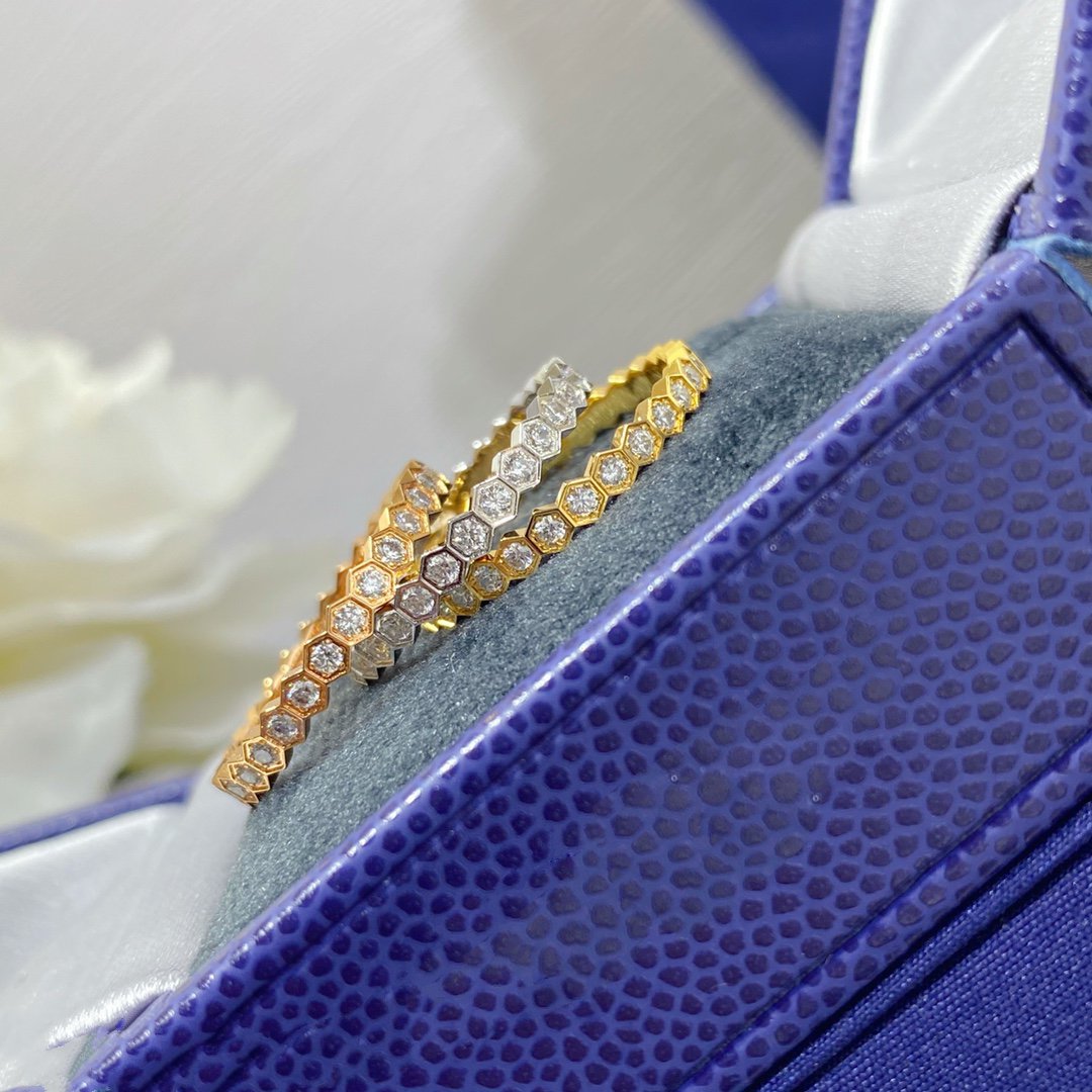 [Agudo  Jewelry]BEE LOVE DIAMOND PAVED SMALL RING