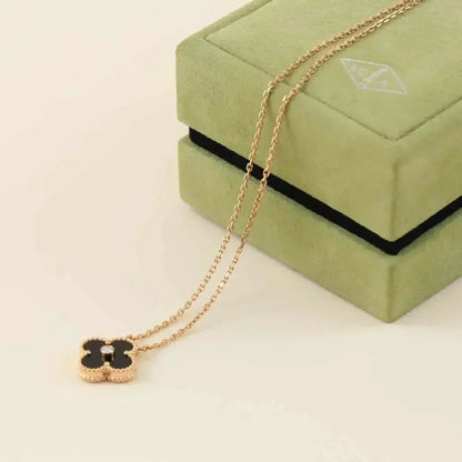 [Agudo Jewelry]CLOVER 15MM DIAMOND ONYX NECKLACE