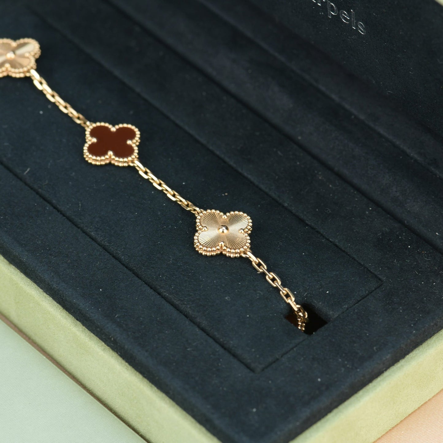 [Agudo Jewelry]CLOVER  5 MOTIFS CARNELIAN GOLD BRACELET