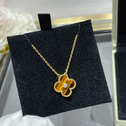 [Agudo Jewelry]CLOVER 15MM DIAMOND AND YELLOW TIGER'S EYE AGATE necklace