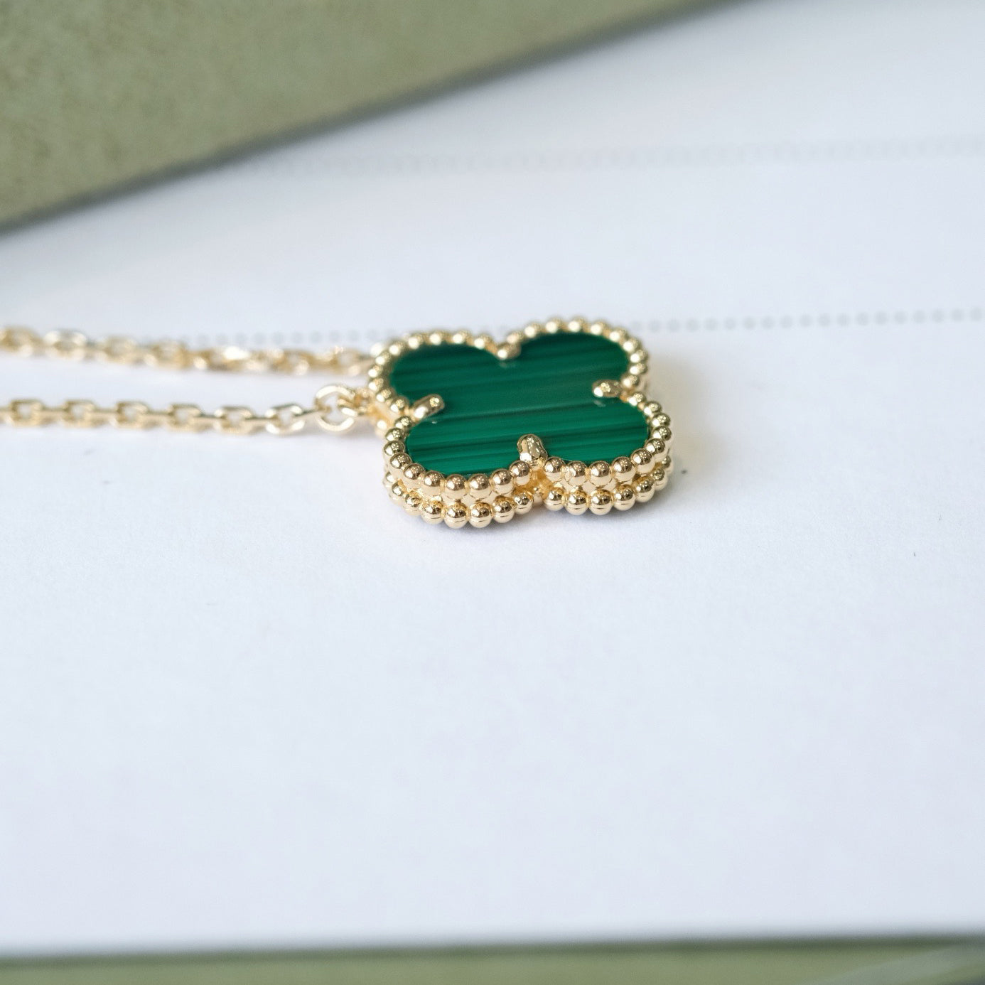 [Agudo Jewelry]CLOVER 15MM MALACHITE SINGLE FLOWER  NECKLACE