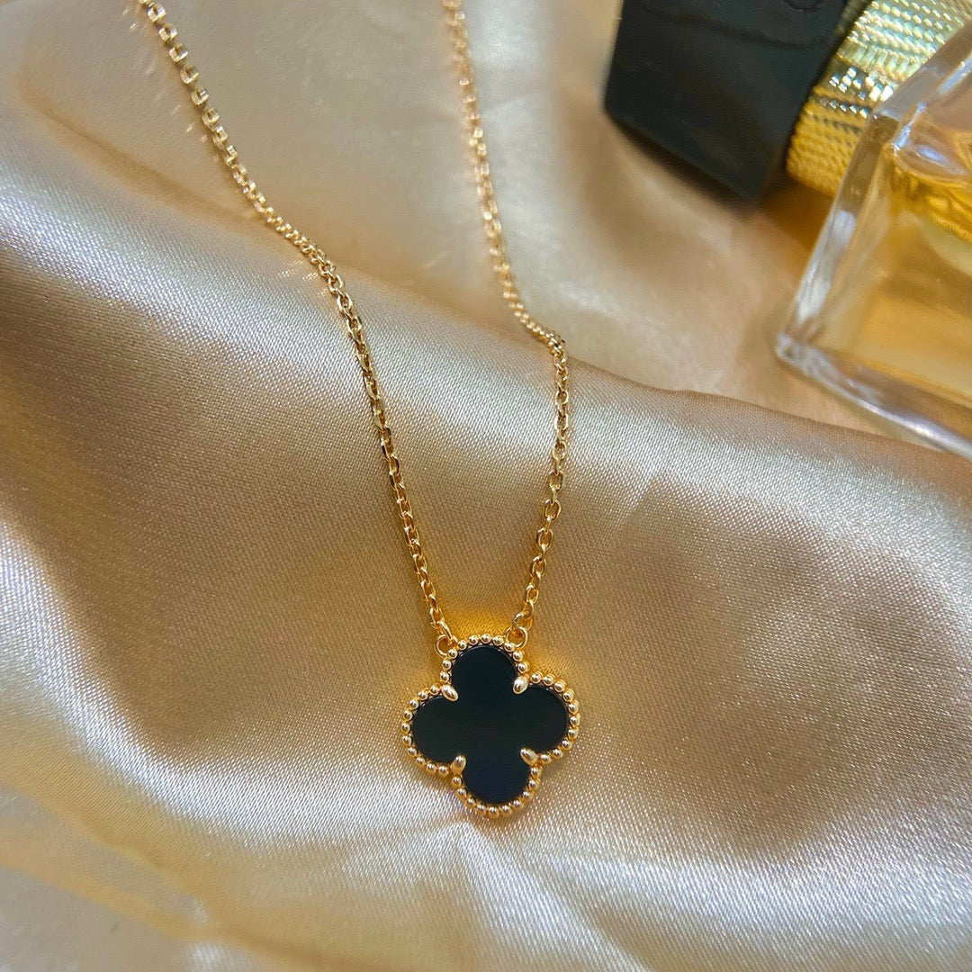 [Agudo Jewelry]CLOVER 15MM BLACK ONYX SINGLE FLOWER NECKLACE