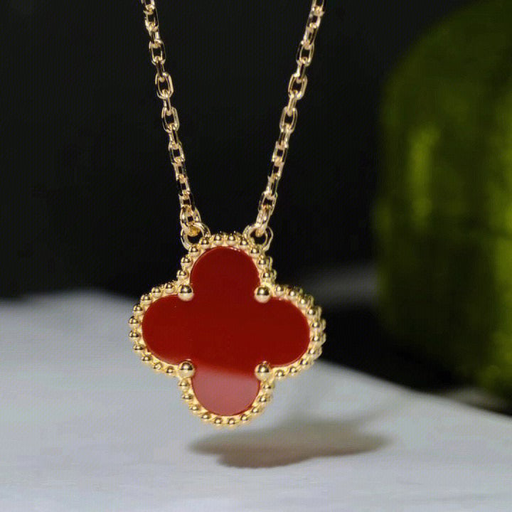 [Agudo Jewelry]CLOVER 15MM CARNELIAN SINGLE FLOWER NECKLACE