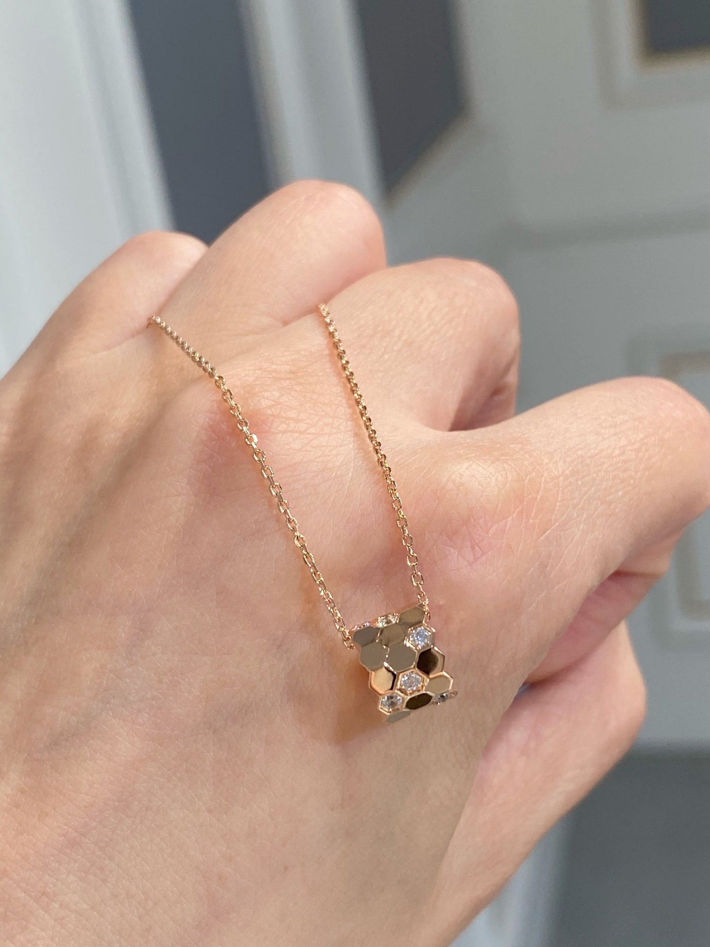 [Agudo Jewelry]BEE LOVE DIAMOND NECKLACE