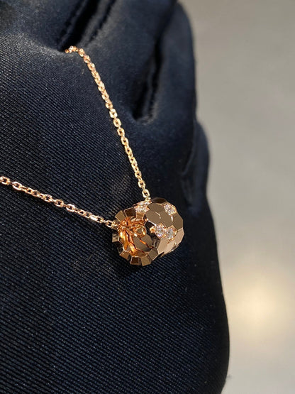 [Agudo Jewelry]BEE LOVE DIAMOND NECKLACE