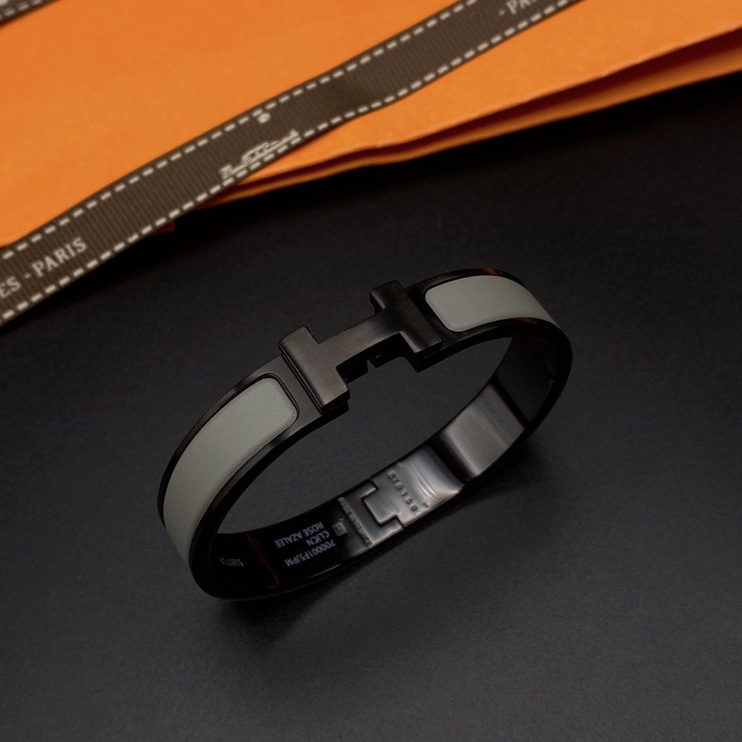 [Agudo Jewelry]CLIC HM SO BLACK GREY BRACELET