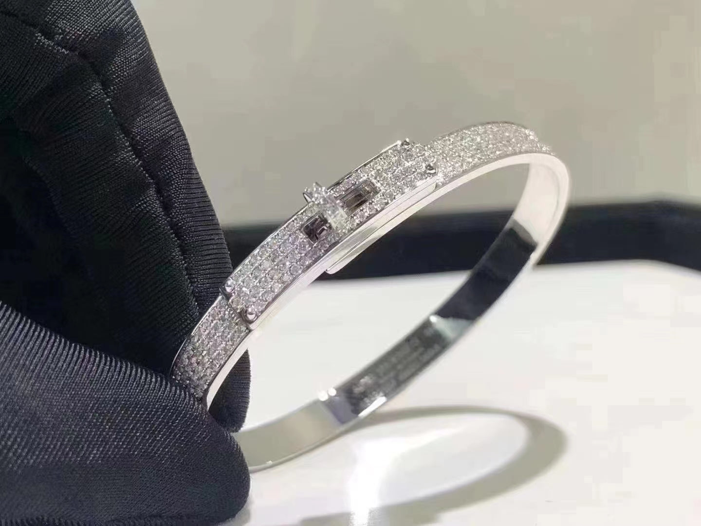 [Agudo Jewelry]HM KELLY BRACELET IN SILVER AND FULL PAVE DIAMOND