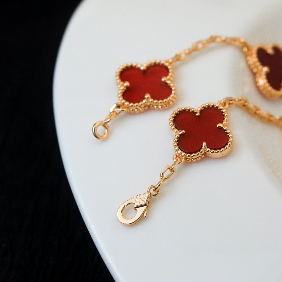 [Agudo Jewelry]CLOVER 5 MOTIFS RED AGATE  BRACELET