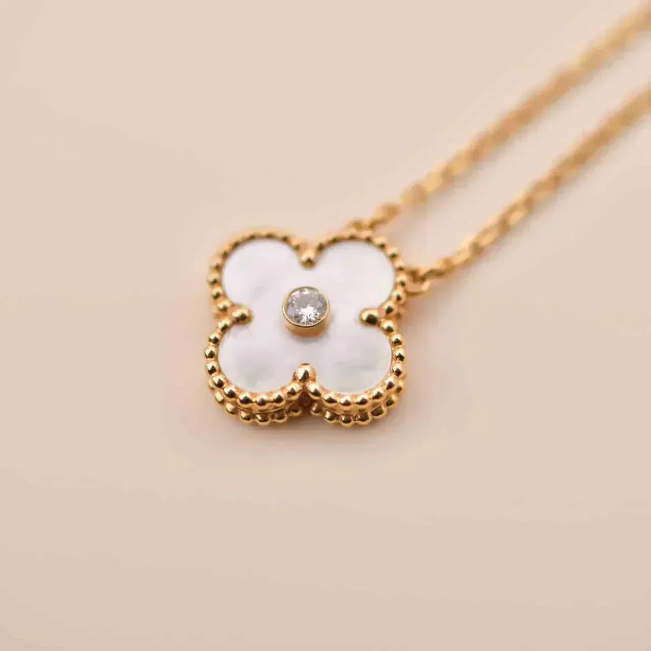 [Agudo Jewelry]CLOVER 15MM DIAMOND WHITE FRITILLARIA NECKLACE