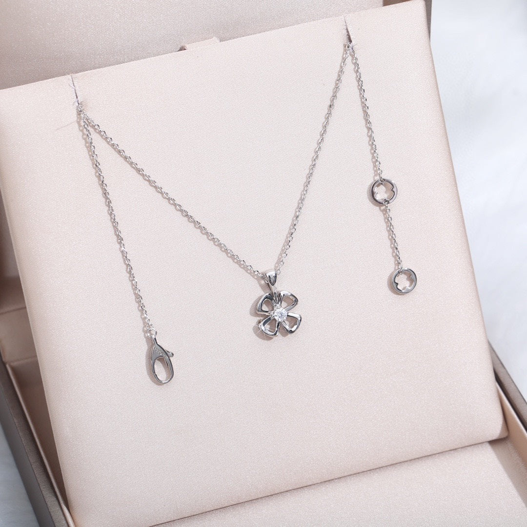 [Agudo Jewelry]FIOREVER NECKLACE DIAMOND CENTER