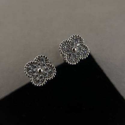 [Agudo Jewelry]CLOVER MINI DIAMOND STUD EARRINGS